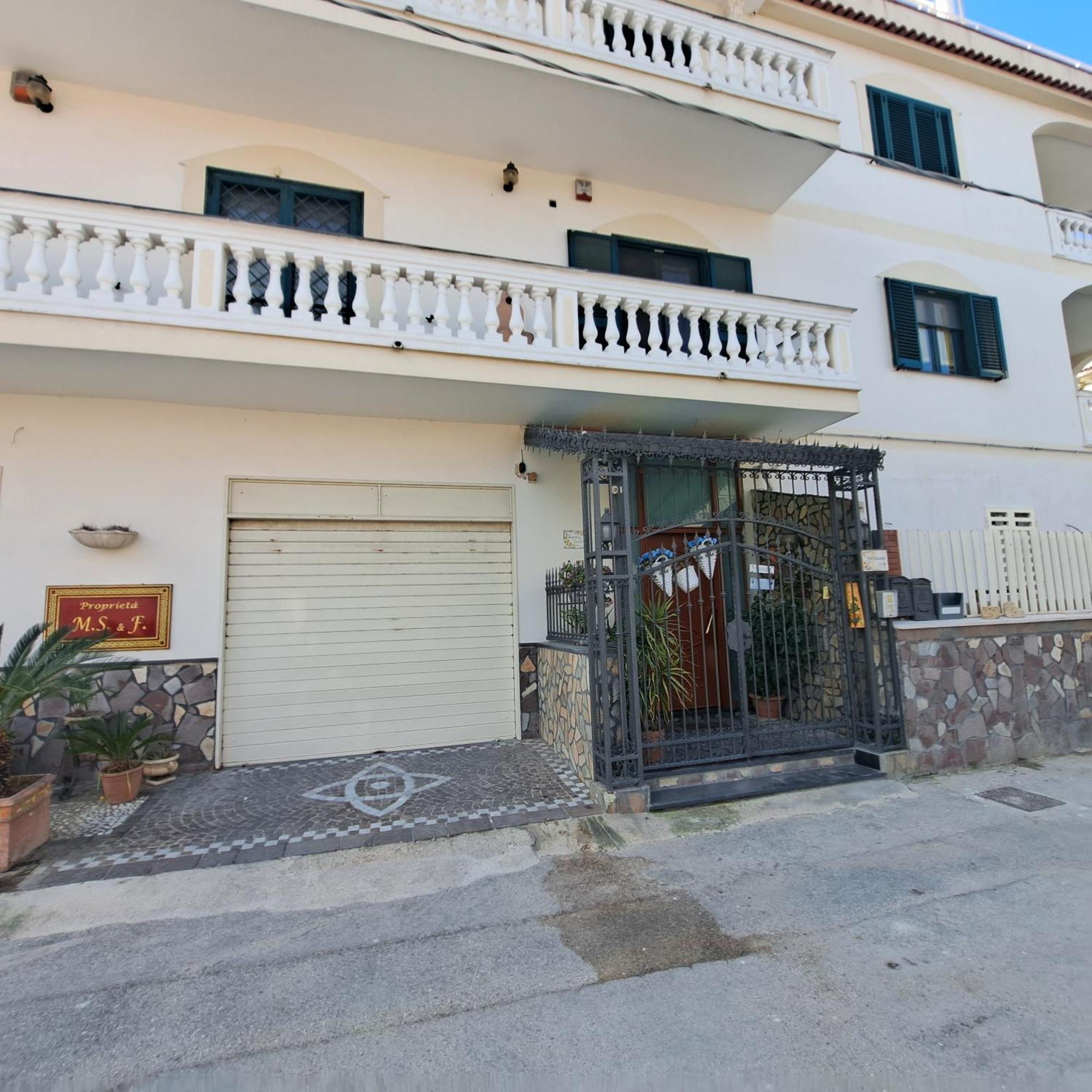 Casa Vacanze Argento Bacoli Zewnętrze zdjęcie